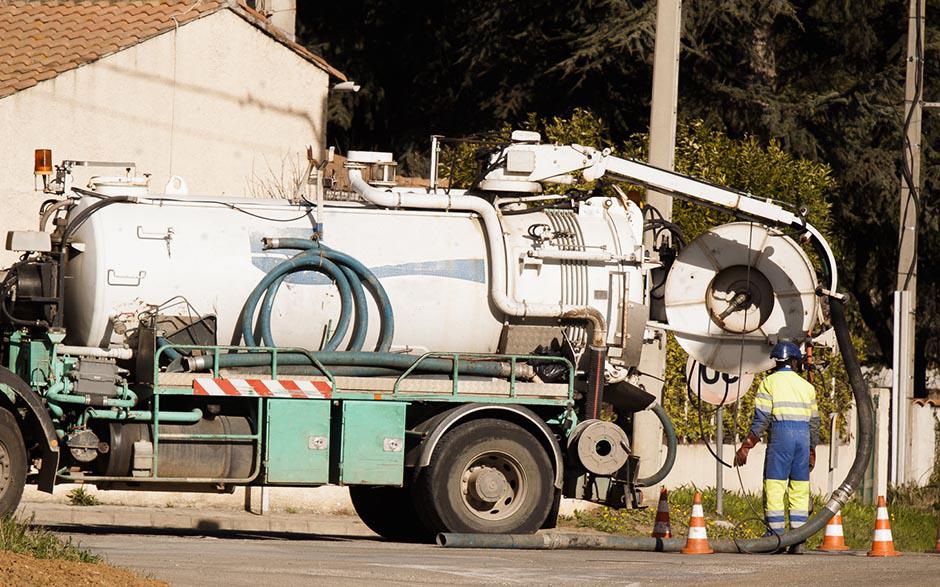 déboucheur canalisation efficace Saint-Ouen